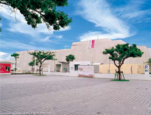 沖縄県立博物館・美術館